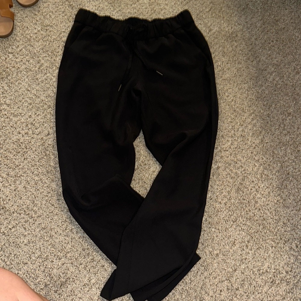 Lululemonn businesss casual/athletic pants